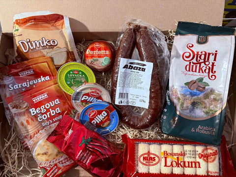 Geschenkbox mit Balkan-Spezialitäten